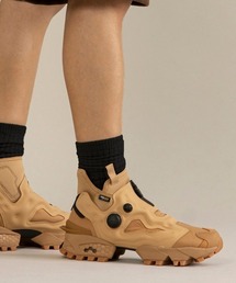 Reebok([{bN)̃CX^ |vt[[ ~bh / INSTAPUMP FURY MID(Xj[J[)