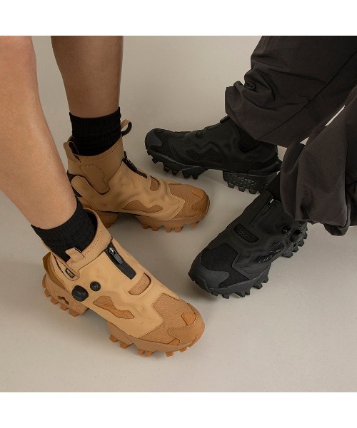 Reebok(リーボック)の「インスタ ポンプフューリー ミッド / INSTAPUMP FURY MID(スニーカー・メンズ・ブラック/ライトブラウン・23.5cm/24.5cm/24.0cm/25.0cm/25.5cm/26.0cm/26.5cm/27.0cm/27.5cm/28.0cm/28.5cm/29.0cm/30.0cm/23.0cm)」の18枚目の写真