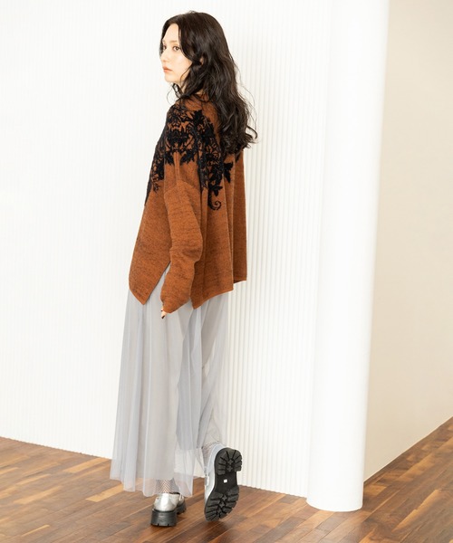 OSMOSIS（オズモーシス）の「ジャガードニットプルオーバー（ニット/セーター・レディース・ライトベージュ/キャメル/ダークグレー・ONE SIZE）」の10枚目の写真