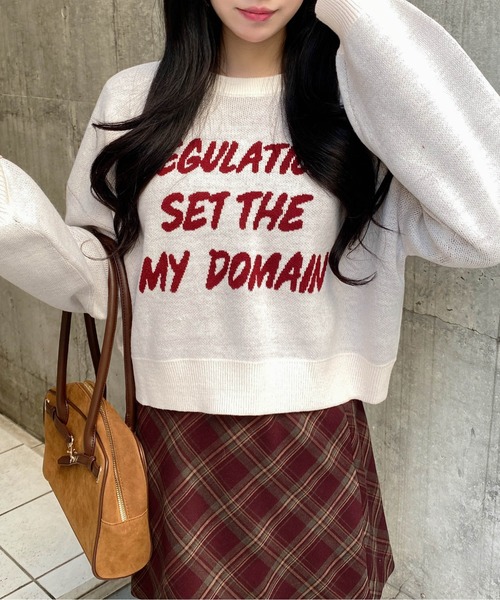 INGNI(イング)の「ショート丈3段ロゴニット(ニット/セーター・レディース・ワイン系2/ホワイト系4/グレー系6/ネイビー系3・M)」の7枚目の写真