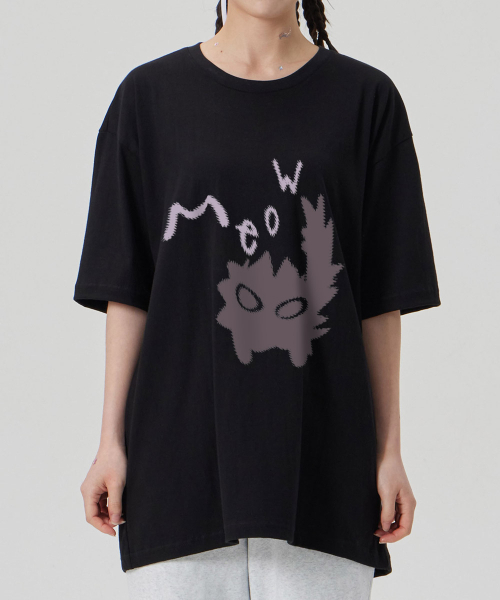 ASTRAL PROJECTION（アストラルプロジェクション）の「[ミユキャット]コットンルーズフィット半袖Tシャツ_ブラック（Tシャツ/カットソー・メンズ・その他・LARGE/MEDIUM/X-LARGE/XX-LARGE）」の3枚目の写真