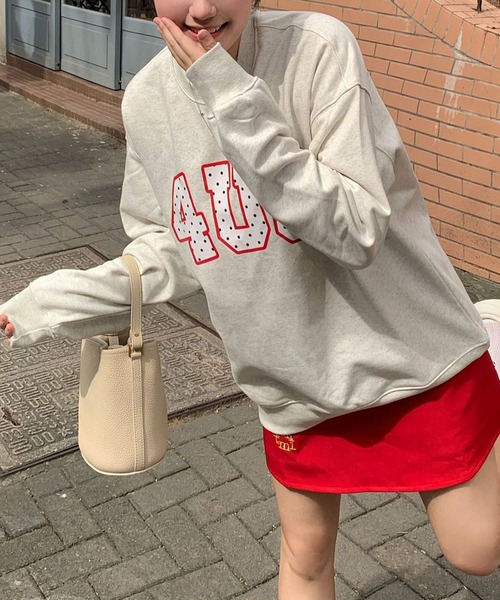 HALEY PESCA(ヘーリーペスカ)の「HALEY PESCA/ドット柄ロゴ オーバースウェット(スウェット・レディース・ネイビー/ホワイト・MEDIUM/SMALL/LARGE)」の5枚目の写真