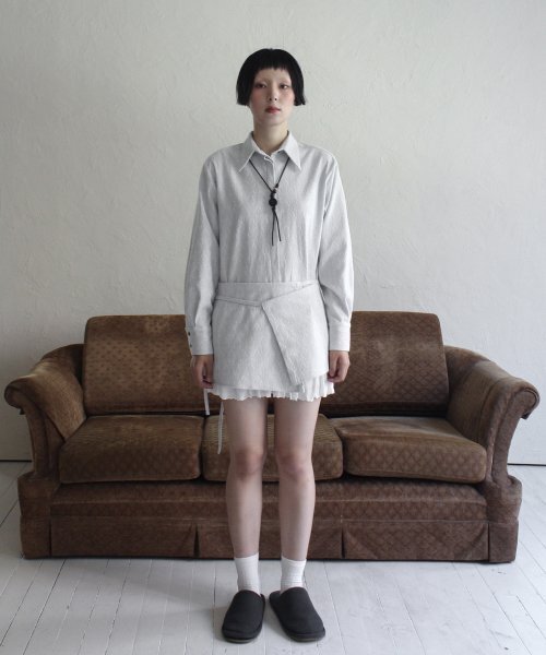 RUBATI(ルバティ)の「ジャカードシャツハーフエプロン_ライトグレー(シャツ/ブラウス・レディース・その他・size2/size1)」の7枚目の写真