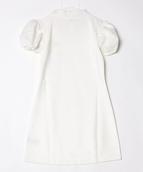 adidas（アディダス）の「バルーンスリーブ付きワンピース