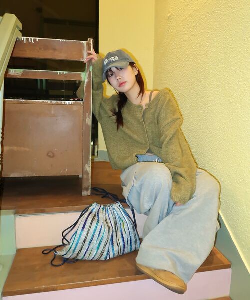 FLATWAVE IN SEOUL(フラットウェーブインソウル)の「Ebbe Mild Wool Cardigan Khaki(カーディガン/ボレロ・レディース・その他・FREE)」の4枚目の写真