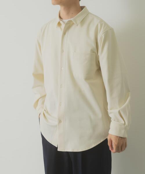 ITEMS URBANRESEARCH（アイテムズ アーバンリサーチ）の「360°stretchカットソーシャツ（シャツ/ブラウス・メンズ・ブルー系その他/オフホワイト・LARGE/MEDIUM）」の2枚目の写真