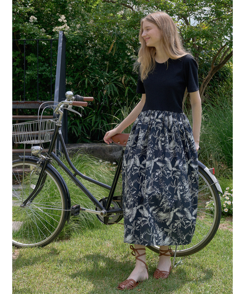 AVANT-G(アバン)の「Leaf Pattern Daily Shirring Dress - BLACK(ワンピース・レディース・その他・FREE)」の1枚目の写真