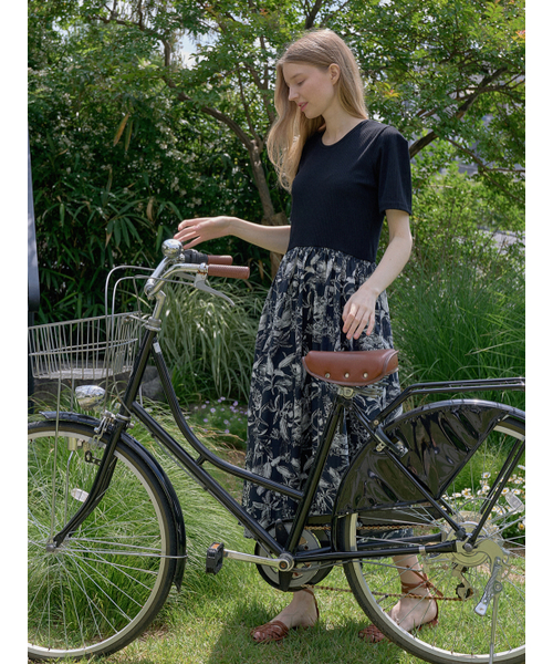 AVANT-G(アバン)の「Leaf Pattern Daily Shirring Dress - BLACK(ワンピース・レディース・その他・FREE)」の2枚目の写真