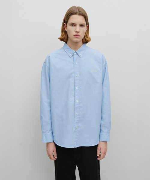 MARITHE + FRANCOIS GIRBAUD(マリテフランソワジルボー)の「OVERSIZED OXFORD SHIRT(シャツ/ブラウス・レディース・White/スカイブルー・X-LARGE/LARGE/MEDIUM/SMALL)」の2枚目の写真