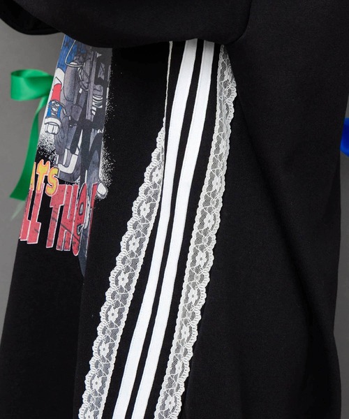 ScoLar（スカラー）の「153783：レースライン×ロック柄ミニ裏毛ワンピース（ワンピース・レディース・グリーン/ブラック/杢グレー・M）」の9枚目の写真