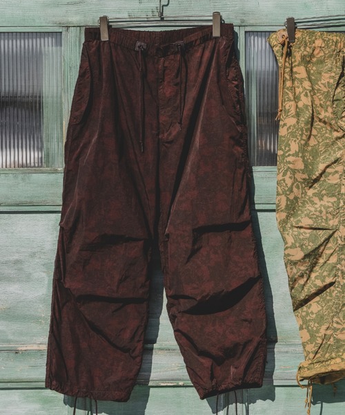 BEAMS PLUS(ビームスプラス)の「MIL Over Pants Camo Print Garment Dye(その他パンツ・メンズ・イエロー/ブラウン・X-LARGE/LARGE/MEDIUM/SMALL)」の2枚目の写真