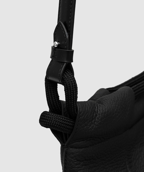 Maison Margiela（メゾンマルジェラ）の「BORSA TRACOLLA（ショルダーバッグ・メンズ・その他・UNI）」の4枚目の写真