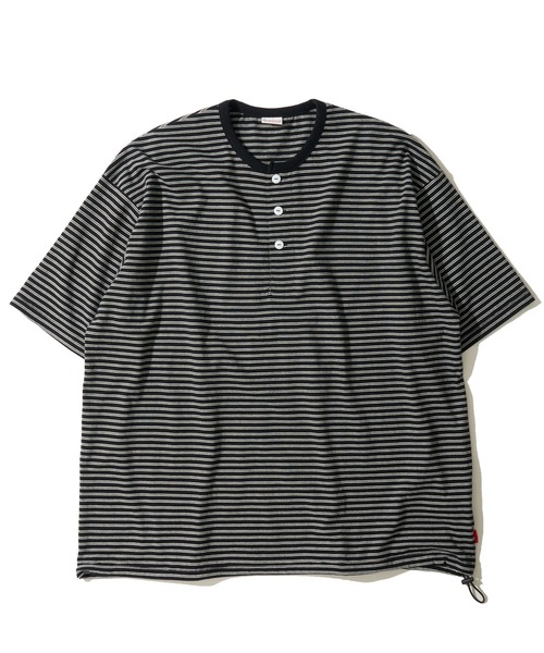 Healthknit(ヘルスニット)の「【Healthknit】Classic Border Jersey Wide Henleyneck S/S / クラシック ボーダー ジャージーワイドヘンリーネックTシャツ(Tシャツ/カットソー・メンズ・ブラック/パープル・X-LARGE/LARGE/MEDIUM)」の4枚目の写真