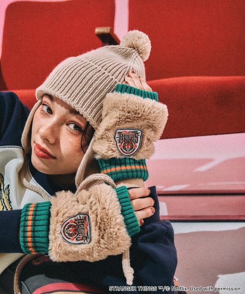 STRANGER THINGS】コラボハンドウォーマー（手袋）｜niko and