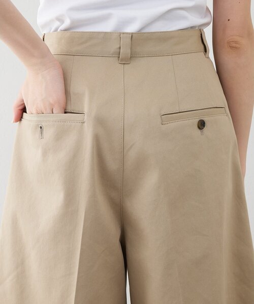 Whim Gazette(ウィムガゼット)の「ツイルバミューダパンツ(その他パンツ・レディース・ベージュ・36/38)」の14枚目の写真