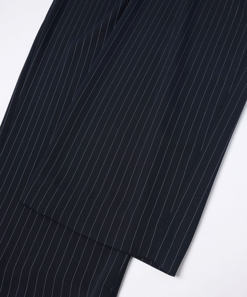 CULLNI（クルニ）の「Stripe Double Cloth Tuck Wide Pant（スラックス・メンズ・ネイビー/ブラック・0/1/2）」の10枚目の写真