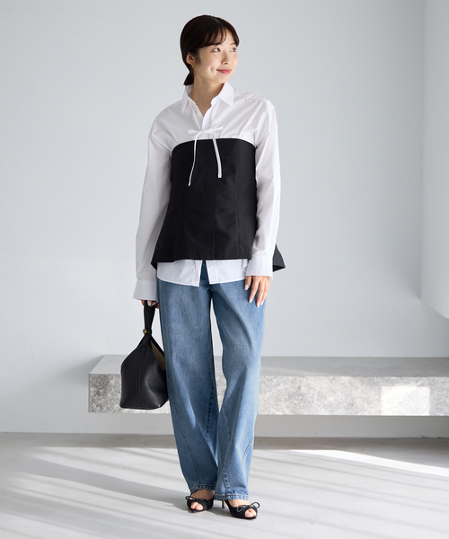 IENA（イエナ）の「《WEB限定/追加2》カーブシルエットデニム（デニムパンツ・レディース・ブルー系その他・36/38）」の10枚目の写真