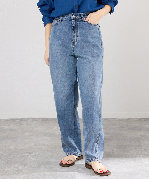 IENA(イエナ)の「《追加2》カーブシルエットデニム(デニムパンツ・レディース・ブルー系その他・36/38)」の6枚目の写真