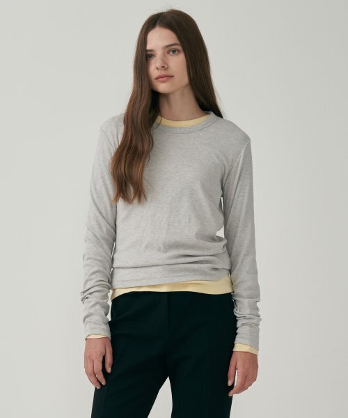 MOTT(モット)の「ソフトラウンドTシャツ - グレー(Tシャツ/カットソー・レディース・その他・FREE)」の1枚目の写真
