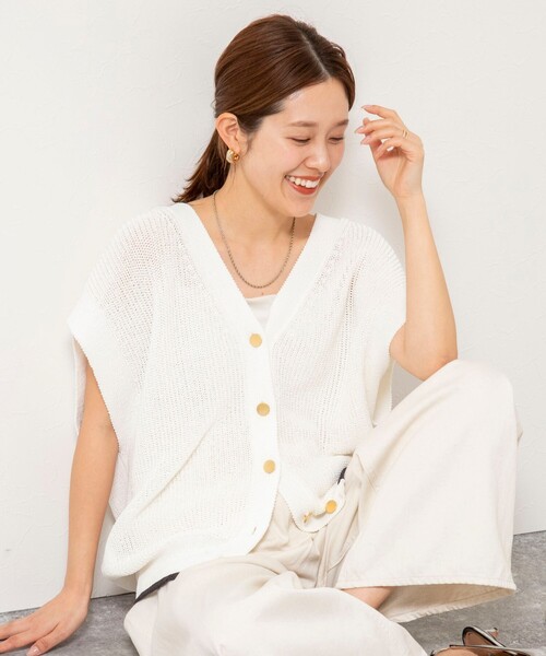 NOLLEY’S（ノーリーズ）の「【WEB限定】《手洗い可能》ペーパーヤーン2WAYベスト（ベスト・レディース・グレー系その他/ブラック/オフホワイト・FREE）」の11枚目の写真