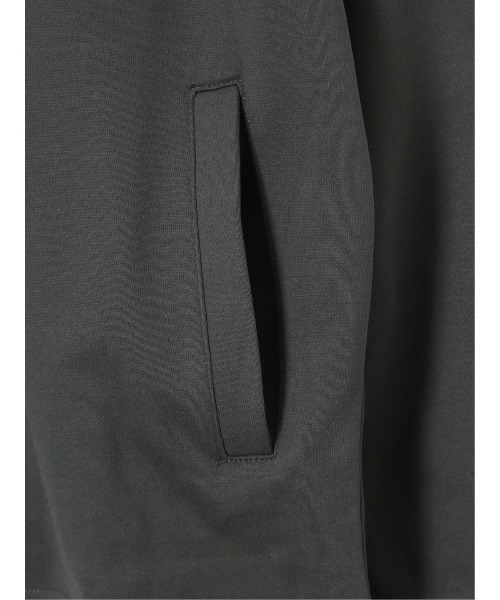 m.f.editorial（エムエフエディトリアル）の「【カットアウター 羽織り】KAITEKI+ ストレッチ ミニ裏毛 リブブルゾン（カーディガン/ボレロ・メンズ・グレー系その他2/ベージュ・MEDIUM/LARGE）」の17枚目の写真