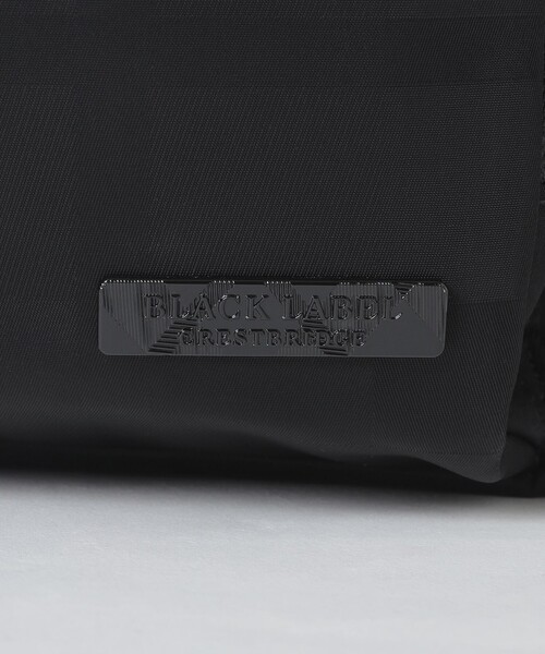 BLACK LABEL CRESTBRIDGE（ブラックレーベル・クレストブリッジ）の「BLACK of  BLACKs フラップバックパック（バックパック/リュック・メンズ・ブラック・FREE）」の6枚目の写真