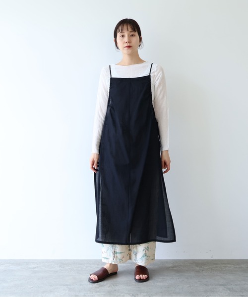 yuni（ユニ　）の「sheer summer Wool-Polyester Voil strings キャミワンピース（ワンピース・レディース・グリーン/ブラック・FREE）」の2枚目の写真
