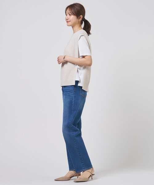 J.PRESS Ladies（J.プレス レディス）の「【プラスワンアイテムに】Vis/Pe スパーク ニット ベスト（ベスト・レディース・スカイブルー系/ライトグレー系/アイボリー系/ネイビー系・SMALL）」の6枚目の写真