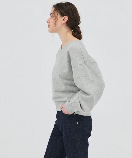 PUBLIC TOKYO（パブリックトウキョウ）の「【2026春新作】タックスリーブスウェットTOP（スウェット・レディース・ダークグレー/ライトグレー・FREE）」の17枚目の写真