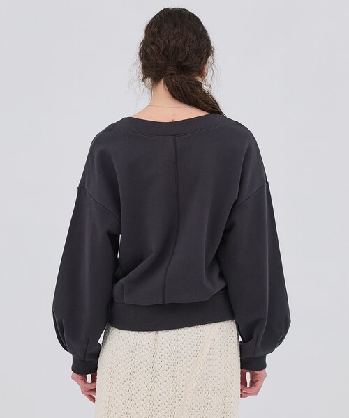 PUBLIC TOKYO（パブリックトウキョウ）の「【2026春新作】タックスリーブスウェットTOP（スウェット・レディース・ダークグレー/ライトグレー・FREE）」の12枚目の写真