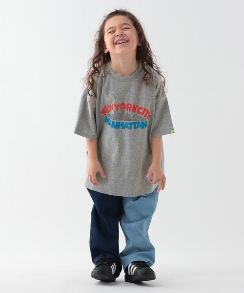 GEORGE'S（ジョージズ）の「【KIDS】スーベニアプリントTシャツ（Tシャツ/カットソー・キッズ・オフホワイト/杢グレー/スミクロ・110/130/150）」の19枚目の写真