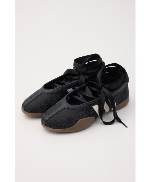 adidas Originals(アディダスオリジナルス)の「テコンドー メイ シューズ(スニーカー・レディース・ライトピンク/ブラック・23.5cm/23cm/25cm/24.5cm/24cm)」の2枚目の写真