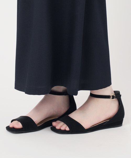 JOURNAL STANDARD relume(ジャーナルスタンダード レリューム)の「サテンノースリーブワンピース(ワンピース・レディース・ネイビー/ベージュ・FREE)」の19枚目の写真