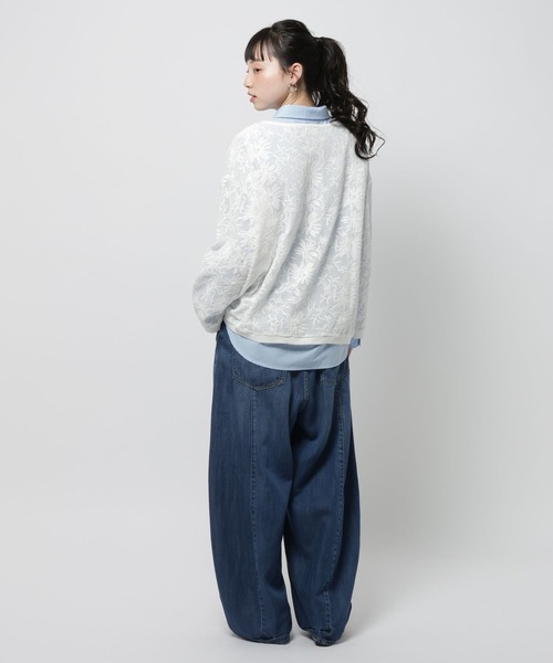 niko and...（ニコアンド）の「フラワー刺繍ロングスリーブプルオーバー（Tシャツ/カットソー・レディース・ブラック/オフホワイト/セージグリーン・FREE）」の5枚目の写真