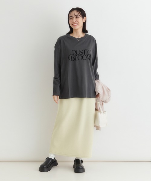 Right-on(ライトオン)の「【HONEYSUCKLE ROSE】アソートロゴ長袖Tシャツ (カジュアル / 遊び心 / 着回し力 / クルーネック)(Tシャツ/カットソー・レディース・ダークグレー/オフホワイト/グレー・S/M/L)」の7枚目の写真