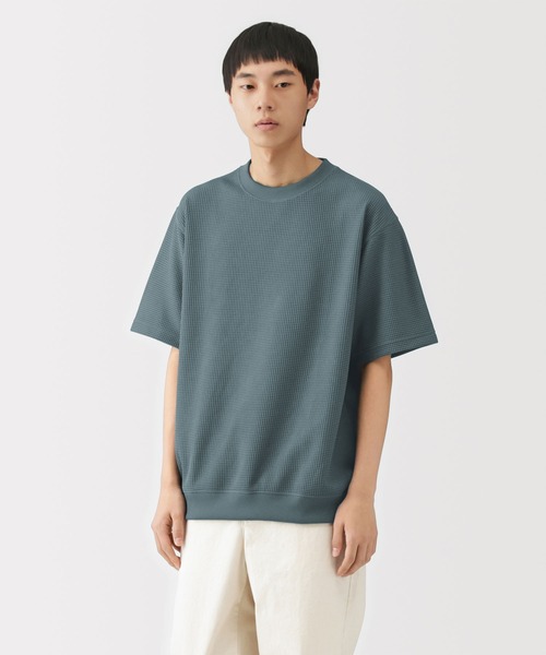 無印良品(ムジルシリョウヒン)の「紳士 UVカット乾きやすいワッフルクルーネック半袖Tシャツ(Tシャツ/カットソー・メンズ・ダークネイビー/ブラウン系/ライトブルー/ブラック/グレー/オフホワイト/ブルー系/ブラウン系1・XL/L/M/S)」の8枚目の写真