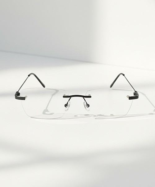 Burner(バーナー)の「【BLUR GLASS(ブラー・グラス)】調光レンズ スクエア 伊達メガネ blu-gls-15-11(メガネ・メンズ・ゴールド系その他/シルバー系その他/ピンクゴールド/ブラック/シルバー系その他2/ブラック系その他/シルバー・B/A)」の8枚目の写真