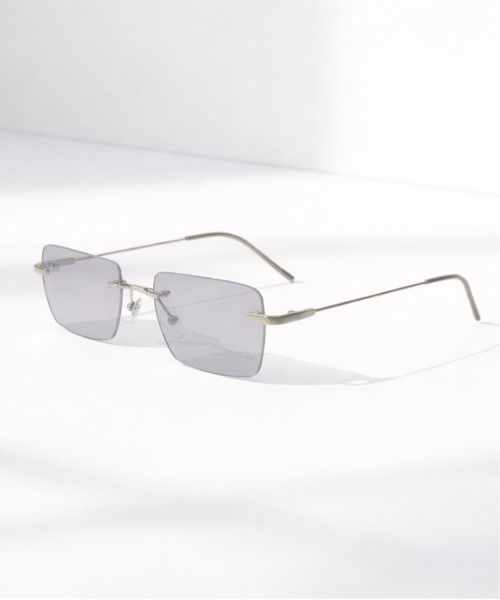 Burner(バーナー)の「【BLUR GLASS(ブラー・グラス)】調光レンズ スクエア 伊達メガネ blu-gls-15-11(メガネ・メンズ・ゴールド系その他/シルバー系その他/ピンクゴールド/ブラック/シルバー系その他2/ブラック系その他/シルバー・B/A)」の4枚目の写真