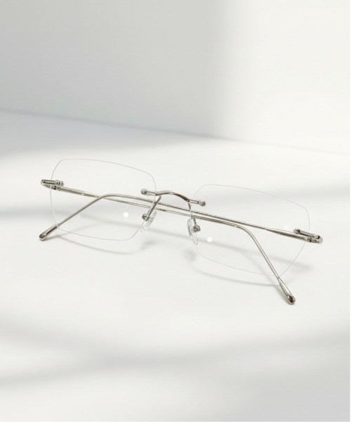 Burner(バーナー)の「【BLUR GLASS(ブラー・グラス)】調光レンズ スクエア 伊達メガネ blu-gls-15-11(メガネ・メンズ・ゴールド系その他/シルバー系その他/ピンクゴールド/ブラック/シルバー系その他2/ブラック系その他/シルバー・B/A)」の19枚目の写真