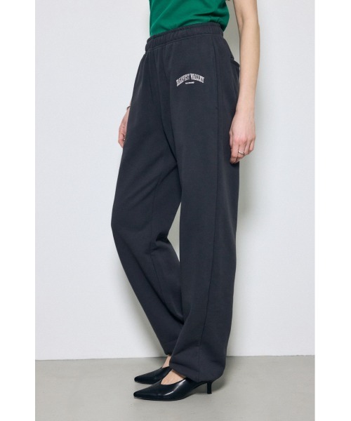 AZUL by moussy(アズールバイマウジー)の「ロゴスウェットパンツ(スウェットパンツ・レディース・ネイビー/ライトブラック/グレー×ホワイト・MEDIUM/SMALL)」の21枚目の写真