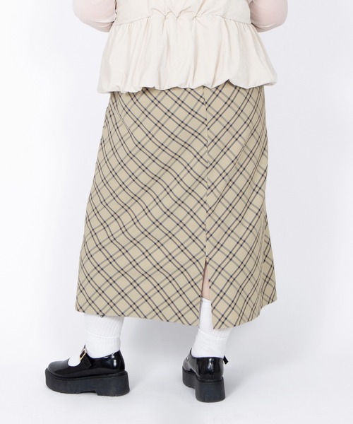 PUNYUS（プニュズ）の「チェック柄ロングスカート（スカート・レディース・グレー/ベージュ・1/2/3/4/5）」の18枚目の写真
