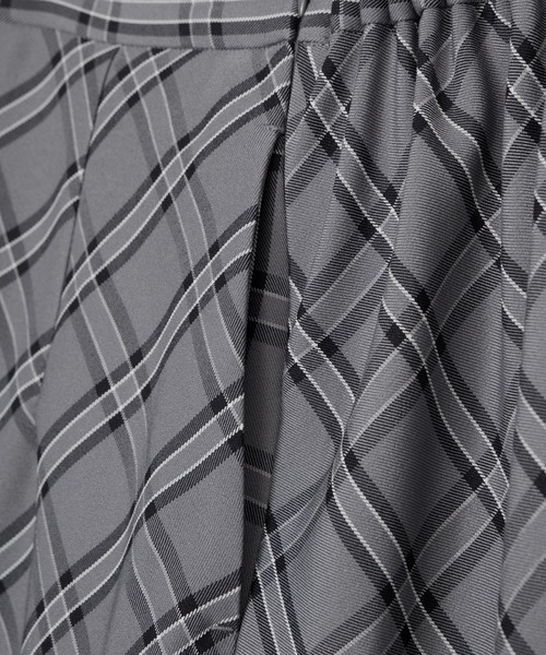 PUNYUS（プニュズ）の「チェック柄ロングスカート（スカート・レディース・グレー/ベージュ・1/2/3/4/5）」の3枚目の写真