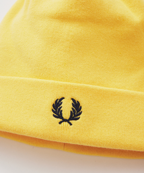 FRED PERRY（フレッドペリー）の「FRED PERRY / フレッドペリー 別注 ビーニー（ニットキャップ/ビーニー・メンズ・イエロー/ブラック・FREE）」の3枚目の写真