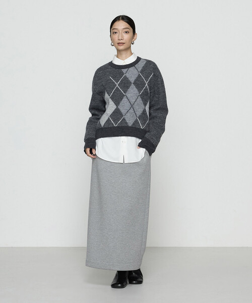 Gabardine K.T(ギャバジンケーティー)の「〔 +サイズ 〕 ジャカード アーガイルニットセーター(ニット/セーター・レディース・キャメル/ネイビー/グレー・13号)」の4枚目の写真