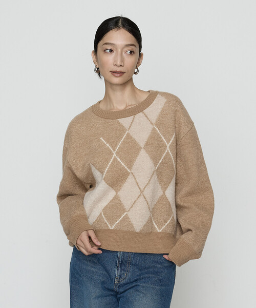 Gabardine K.T(ギャバジンケーティー)の「〔 +サイズ 〕 ジャカード アーガイルニットセーター(ニット/セーター・レディース・キャメル/ネイビー/グレー・13号)」の14枚目の写真