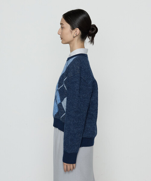 Gabardine K.T(ギャバジンケーティー)の「〔 +サイズ 〕 ジャカード アーガイルニットセーター(ニット/セーター・レディース・キャメル/ネイビー/グレー・13号)」の17枚目の写真