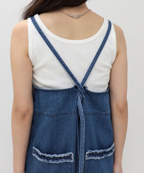 fredy emue（フレディエミュ）の「フリルデニムサロペット（サロペット/オーバーオール・レディース・ブルー/ブラック・38）」の4枚目の写真