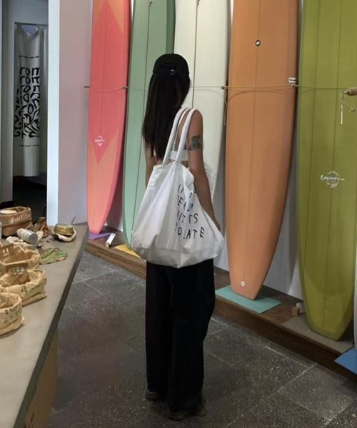 Ressaca（レサーカ）の「レタリングロゴビッグトートバッグ（トートバッグ・レディース・ホワイト/ブラック・FREE）」の9枚目の写真