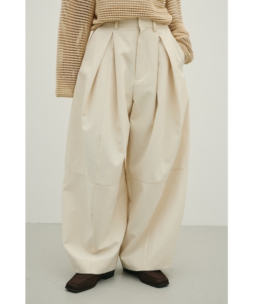 STYLEMIXER(スタイルミキサー)の「タックフォルムパンツ(その他パンツ・レディース・アイボリー/ブラック/ネイビー・SMALL/MEDIUM)」の5枚目の写真