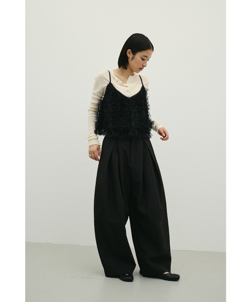 STYLEMIXER(スタイルミキサー)の「タックフォルムパンツ(その他パンツ・レディース・アイボリー/ブラック/ネイビー・SMALL/MEDIUM)」の13枚目の写真